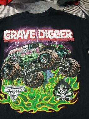 Grave Digger Monster Jam Graphic Tee - Black